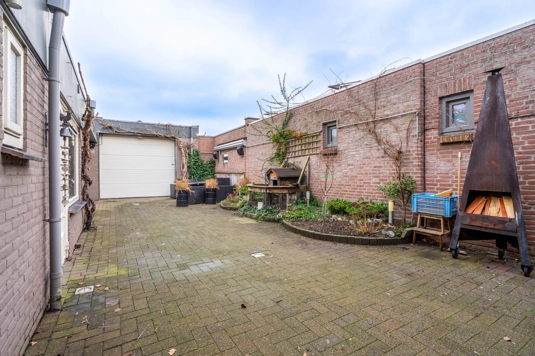 Photo 26 of Raadhuisstraat 57