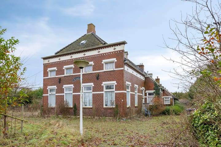 Foto 1 van Numero Dertien 24