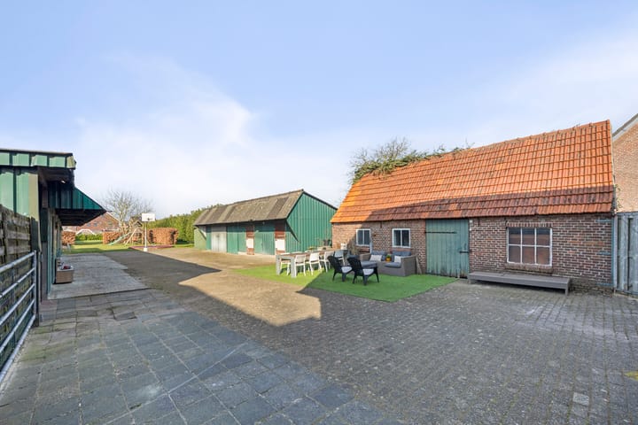 Foto 30 van Zevenbergseweg 4