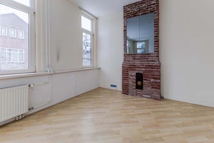 Photo 2 of Jan Willem Frisostraat 39-B