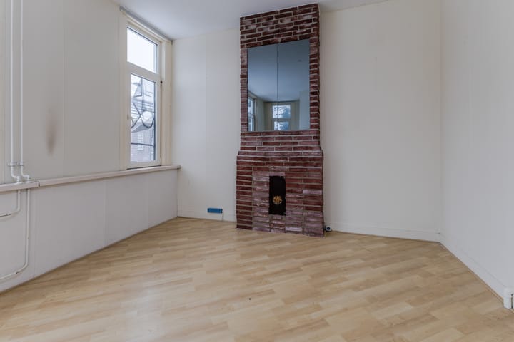 Photo 3 of Jan Willem Frisostraat 39-B