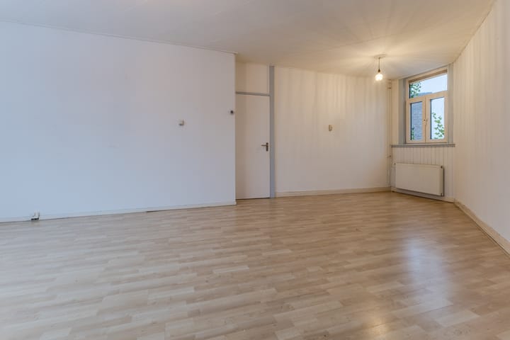 Photo 7 of Jan Willem Frisostraat 39-B