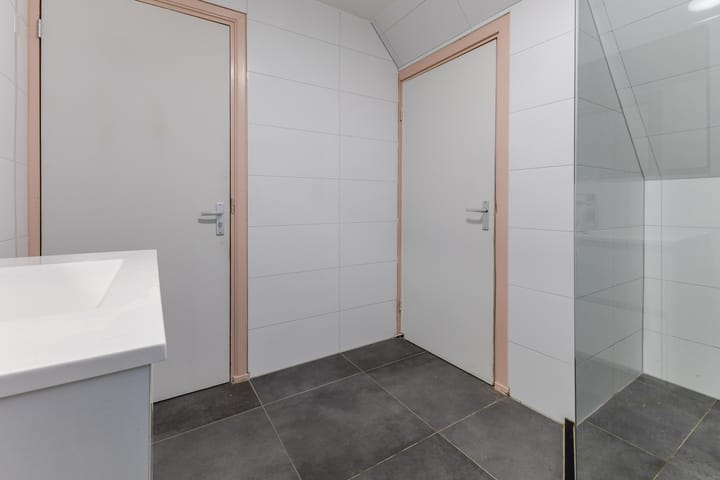 Photo 22 of Jan Willem Frisostraat 39-B