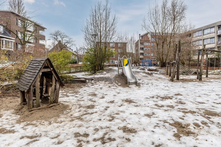 Photo 30 of Jan Willem Frisostraat 39-B