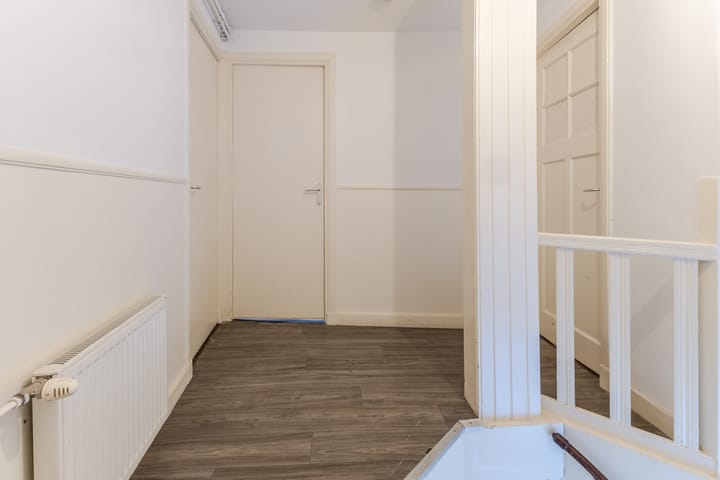 Photo 24 of Jan Willem Frisostraat 39-B