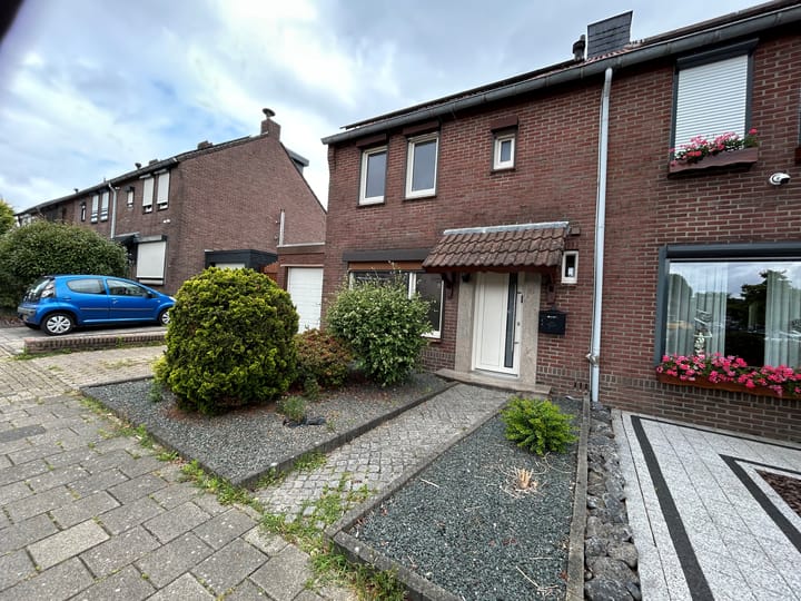 Foto 2 van Heiveldplein 6