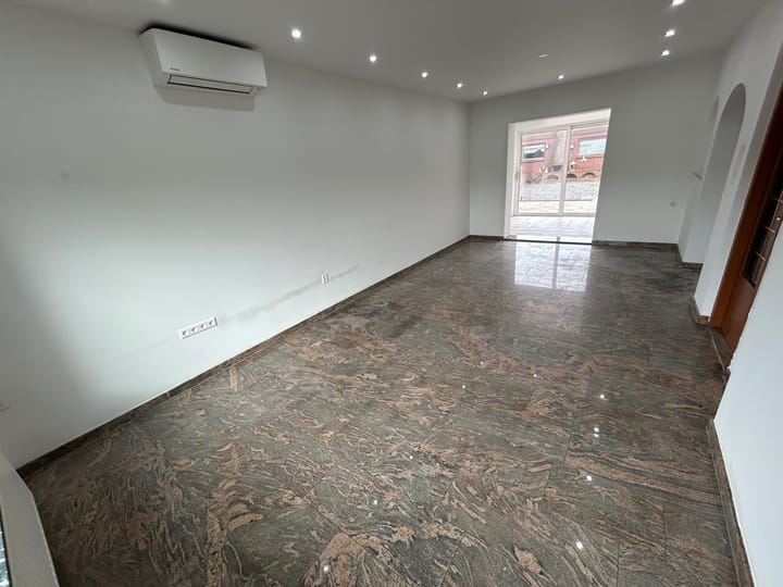 Foto 11 van Heiveldplein 6