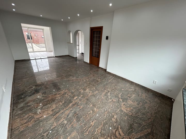 Foto 12 van Heiveldplein 6