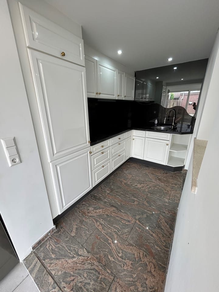 Foto 16 van Heiveldplein 6