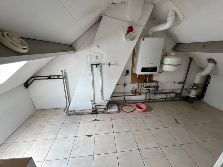 Foto 32 van Heiveldplein 6