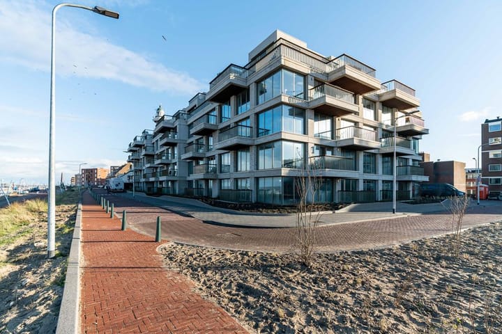 Photo 56 of Vuurtorenweg 131