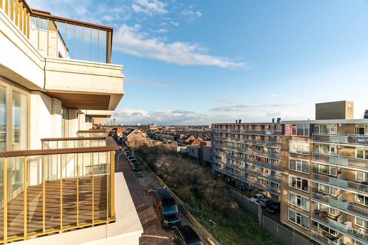 Photo 58 of Vuurtorenweg 131