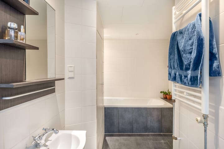 Foto 17 van van Strijenstraat 46