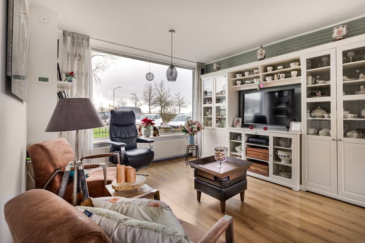 Photo 5 of Troelstralaan 73