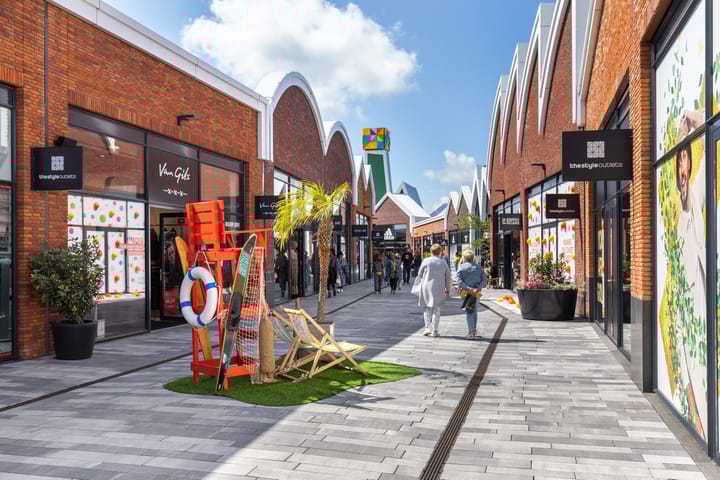 Photo 33 of Troelstralaan 73