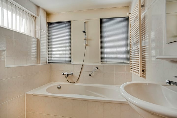 Foto 21 van It String 18