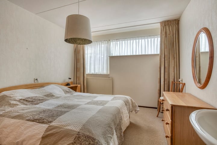 Foto 19 van It String 18