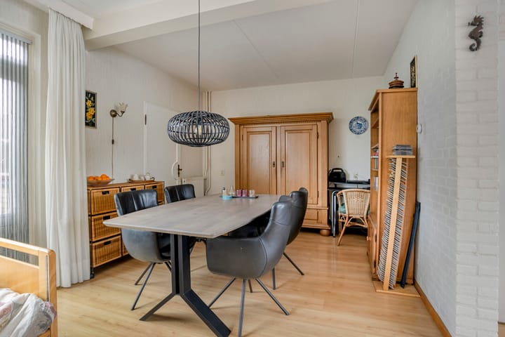 Foto 13 van It String 18