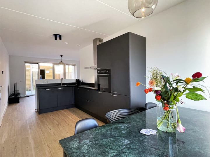 Foto 5 van Jacques Lebrunstraat 6