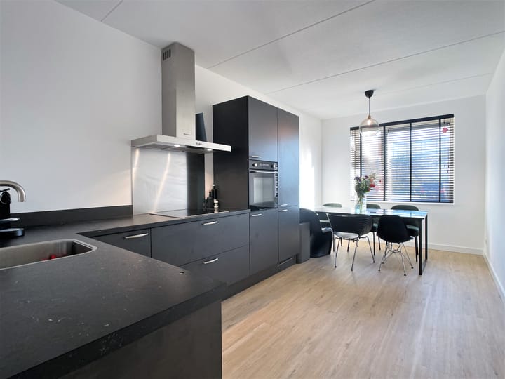 Foto 7 van Jacques Lebrunstraat 6