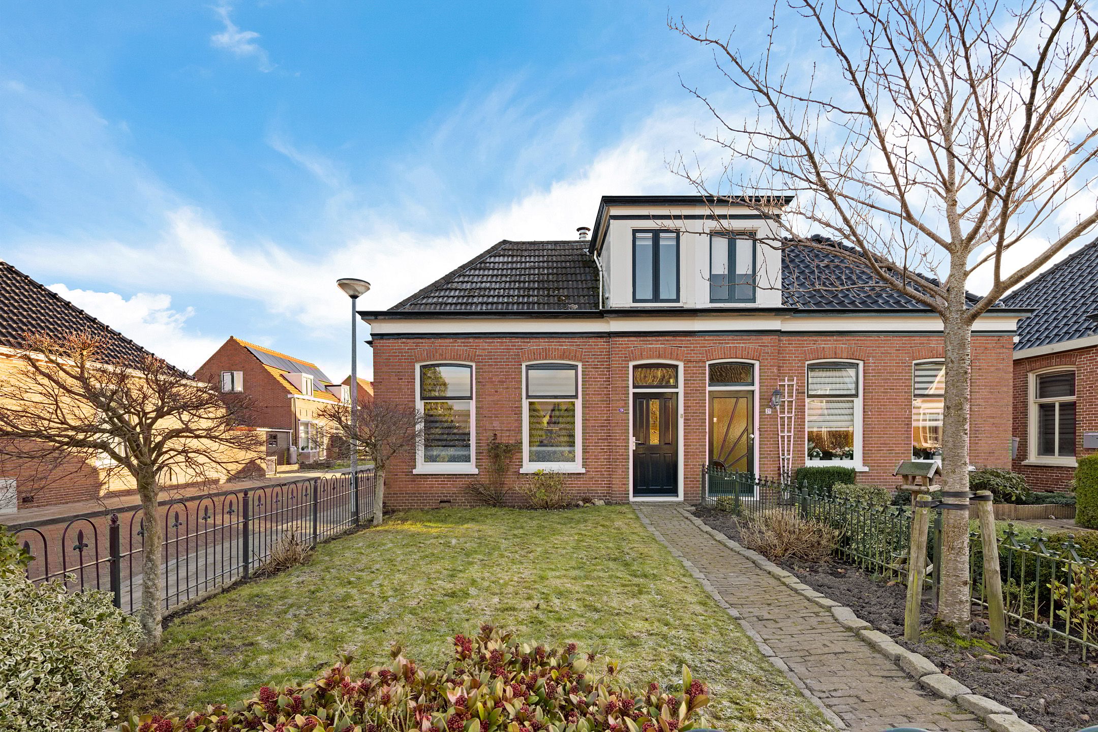 Buying a house in The Netherlands., Scharreweersterweg 19