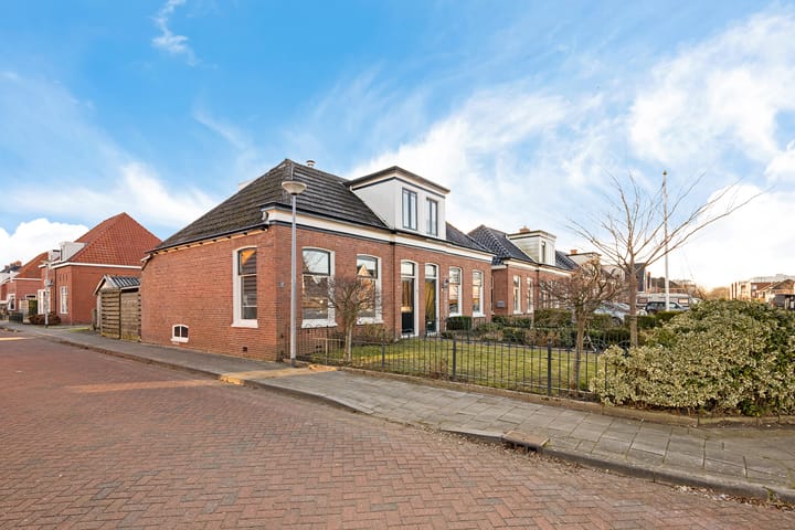 Foto 7 van Scharreweersterweg 19