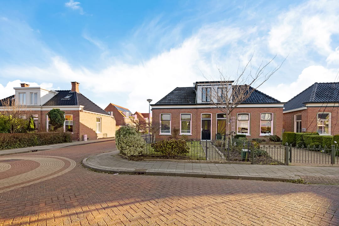 Foto 8 van Scharreweersterweg 19