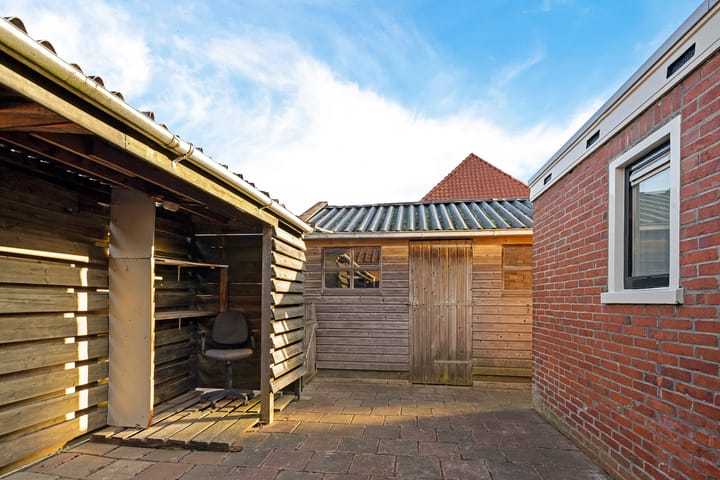 Foto 16 van Scharreweersterweg 19