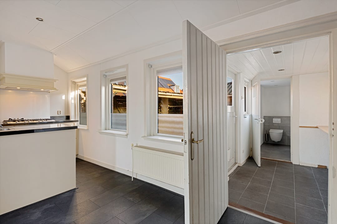 Foto 32 van Scharreweersterweg 19