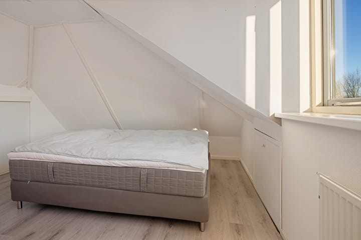 Foto 38 van Scharreweersterweg 19