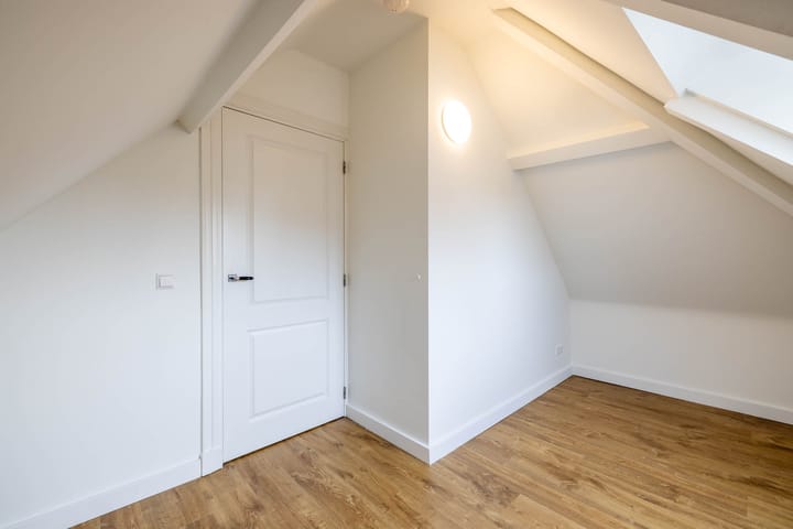 Foto 19 van Boezemstraat 13-A