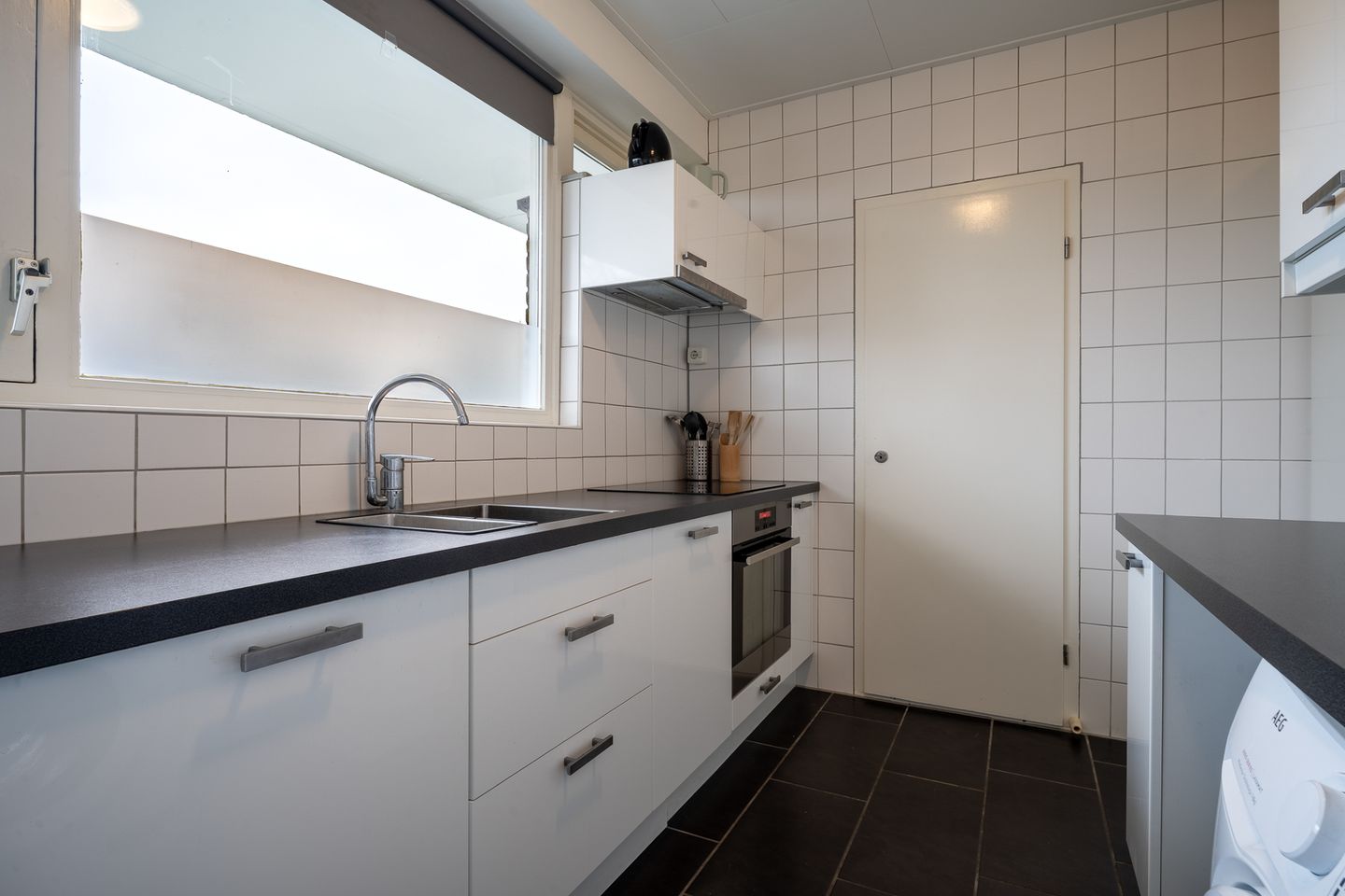 Photo 19 of Hobokenstraat 485