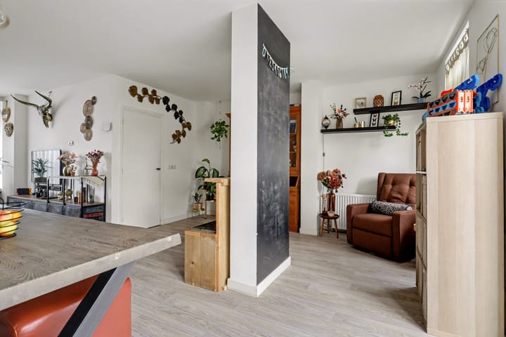 Foto 11 van Weidestraat 2