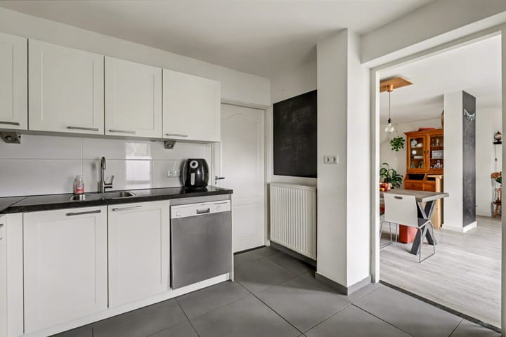 Foto 16 van Weidestraat 2