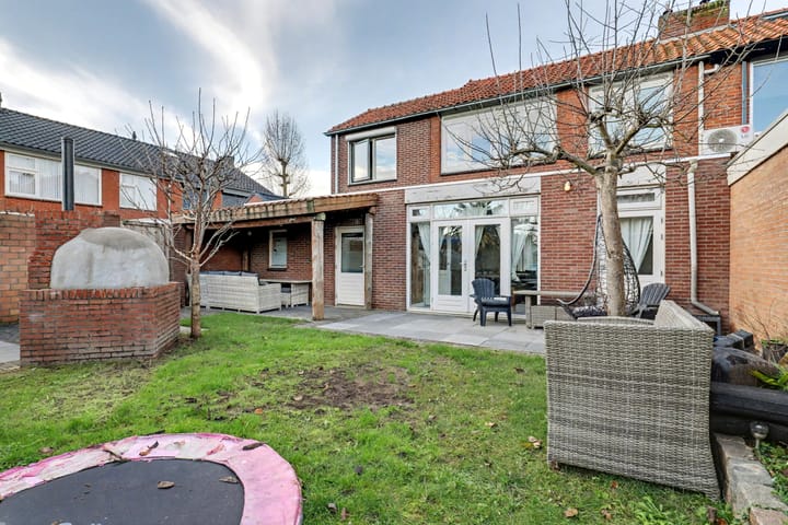 Foto 33 van Weidestraat 2