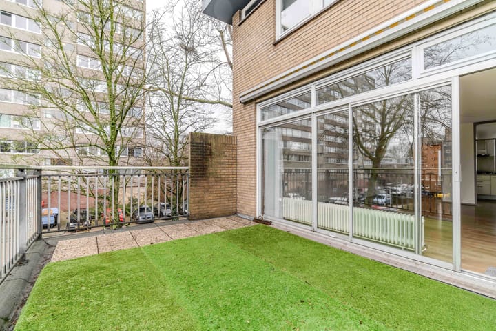 Foto 18 van Adama van Scheltemaplein 98