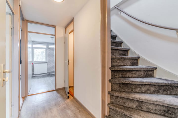 Foto 19 van Adama van Scheltemaplein 98