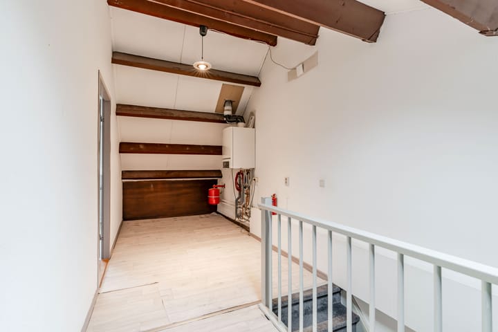 Foto 31 van Adama van Scheltemaplein 98