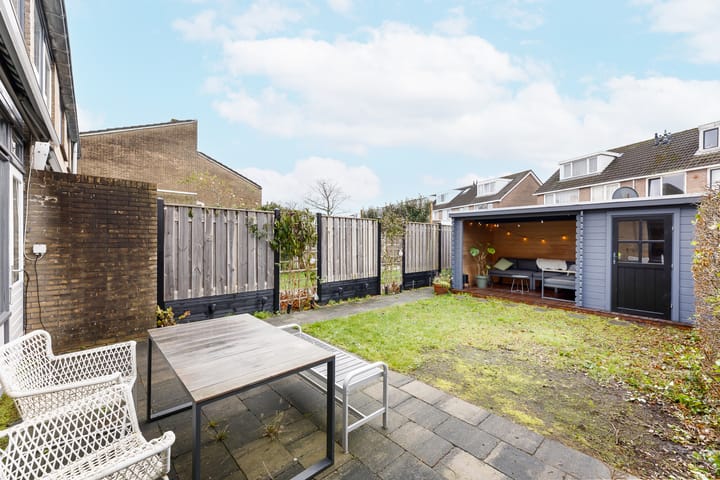 Foto 19 van Jan van Hoofkwartier 4