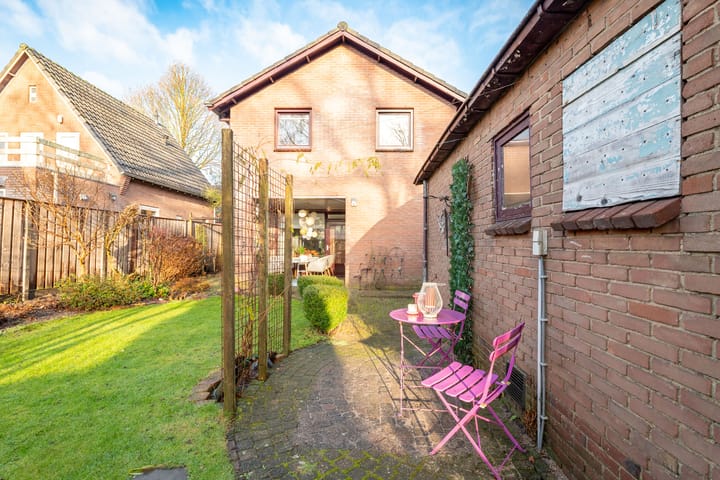 Foto 38 van 2e Johannastraat 31