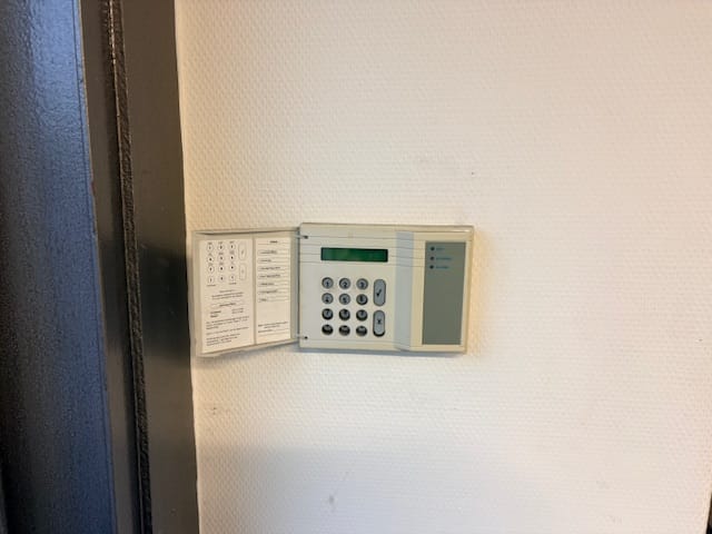 Bekijk foto 3 van Magnesiumweg 16