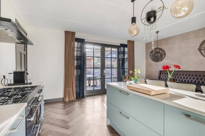 Foto 18 van Meester A Datemalaan 12