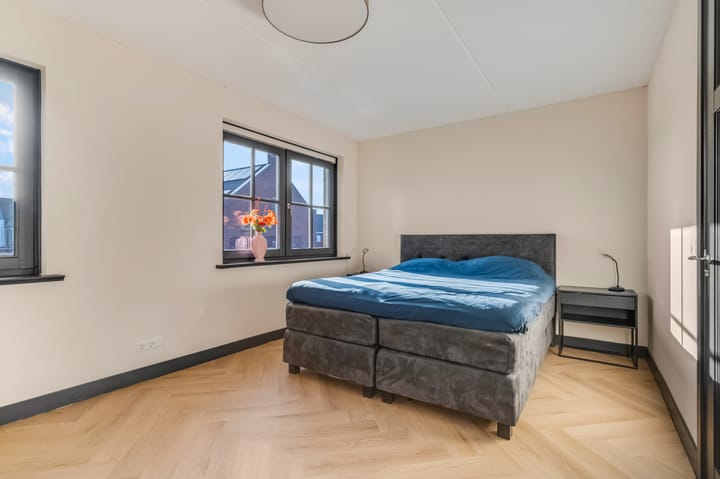 Foto 28 van Meester A Datemalaan 12