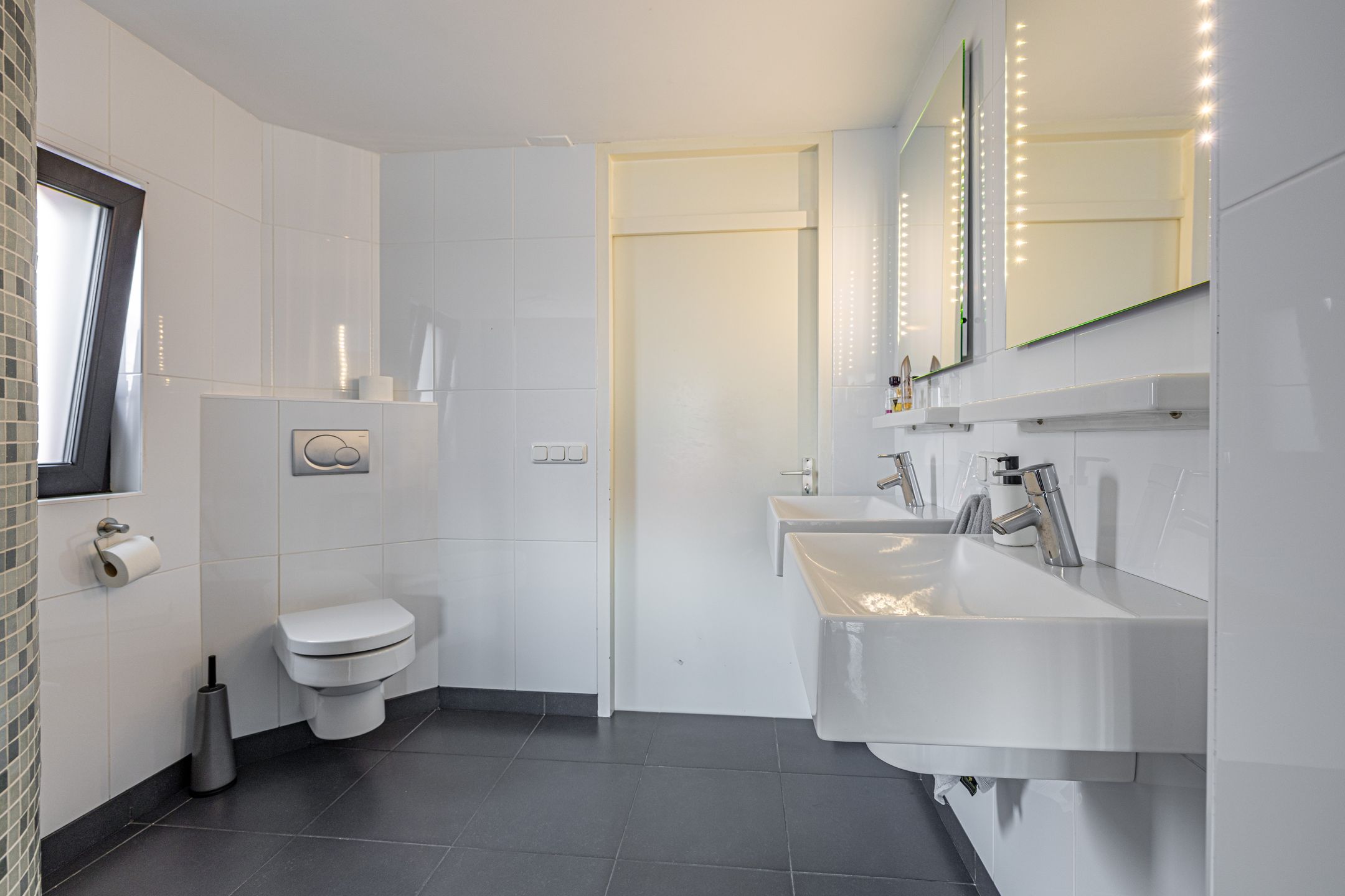 Photo 39 of Nijbuorren 34