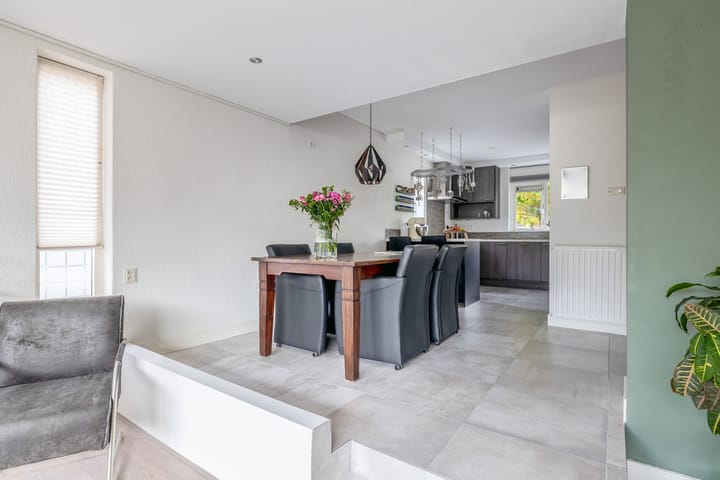 Foto 10 van Rivierenlaan 98