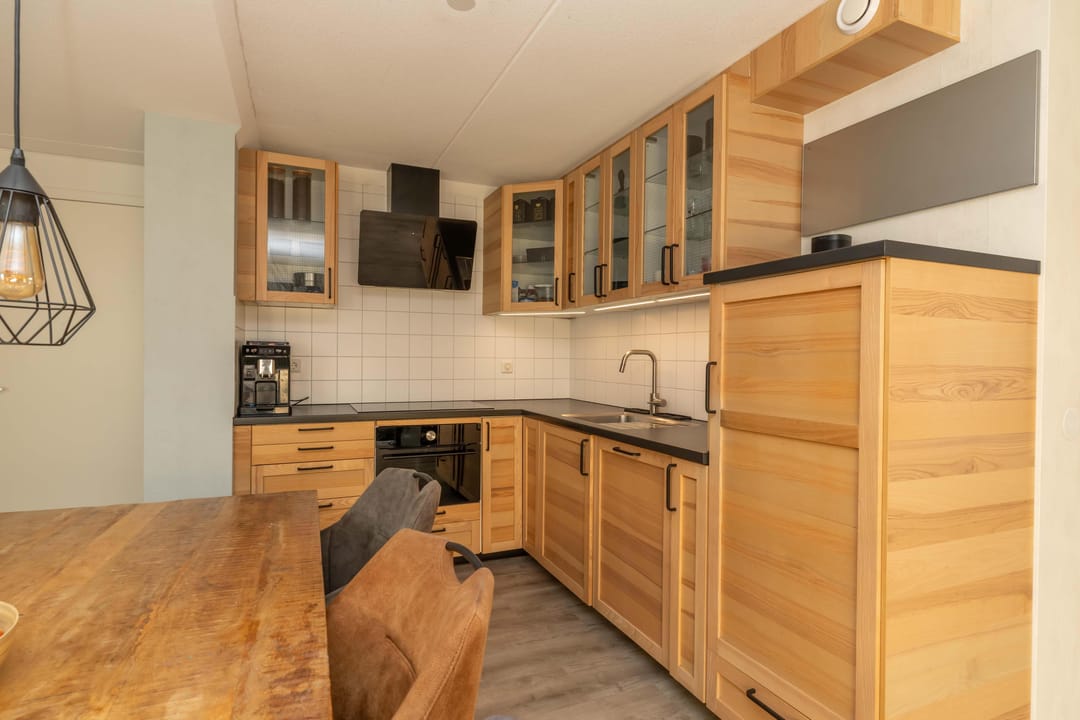 Foto 17 van Hendrik Radijsstraat 10