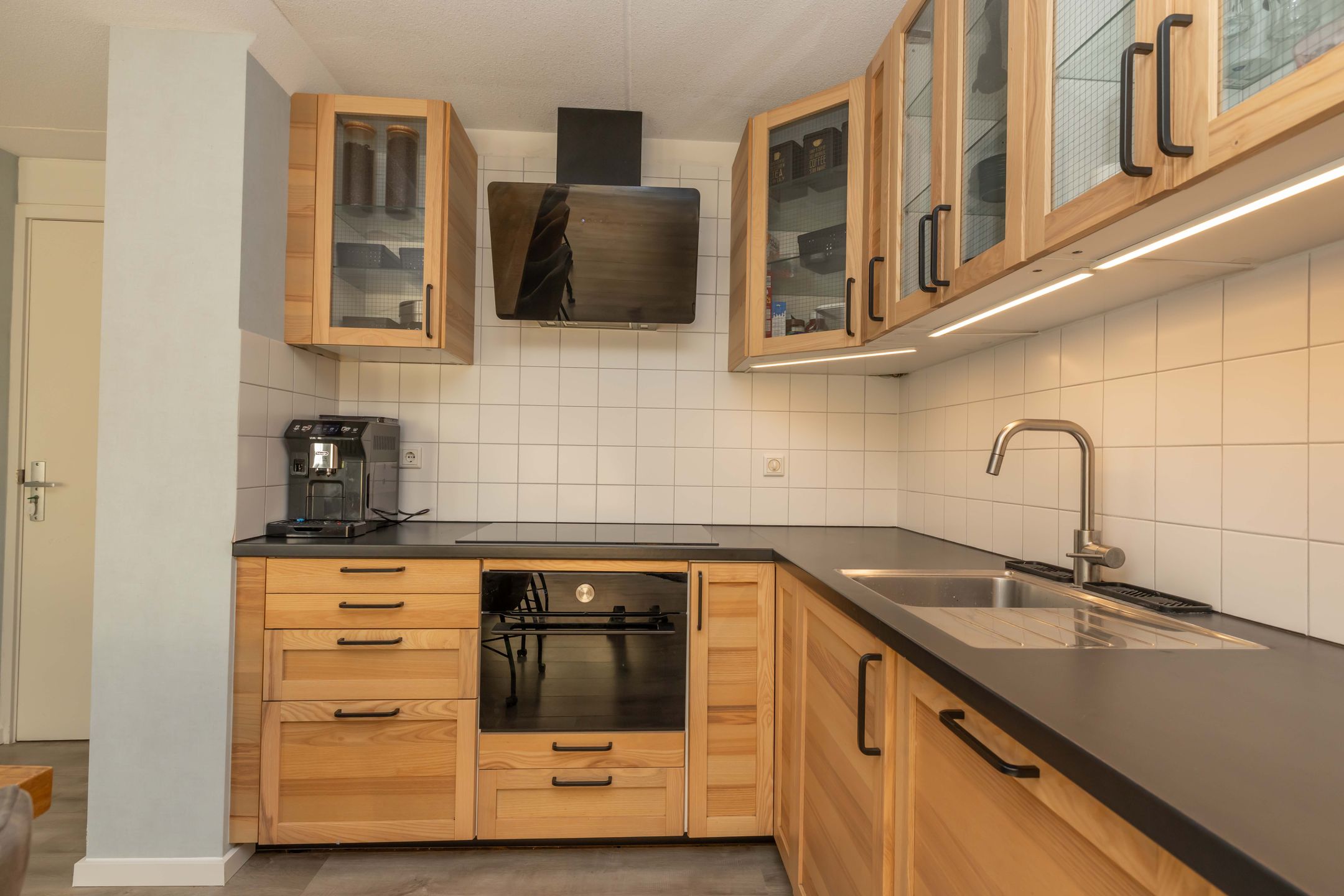 Foto 18 van Hendrik Radijsstraat 10