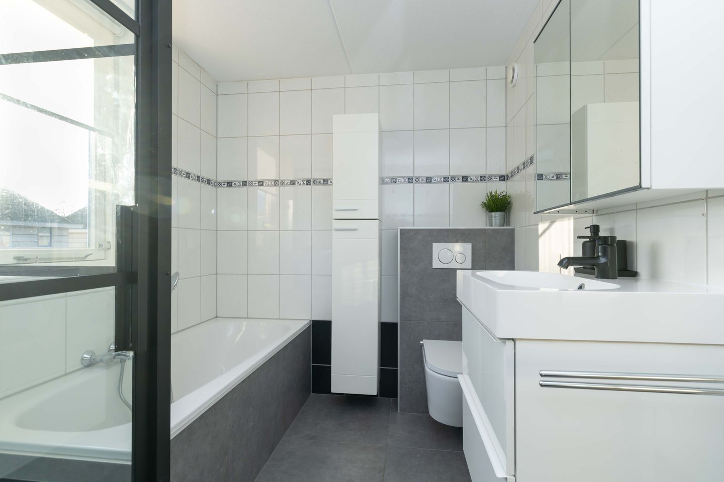 Foto 34 van Hendrik Radijsstraat 10