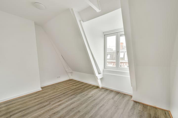 Foto 16 van Veerstraat 40-4