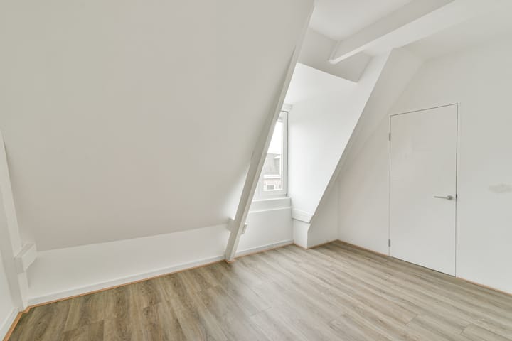 Foto 18 van Veerstraat 40-4